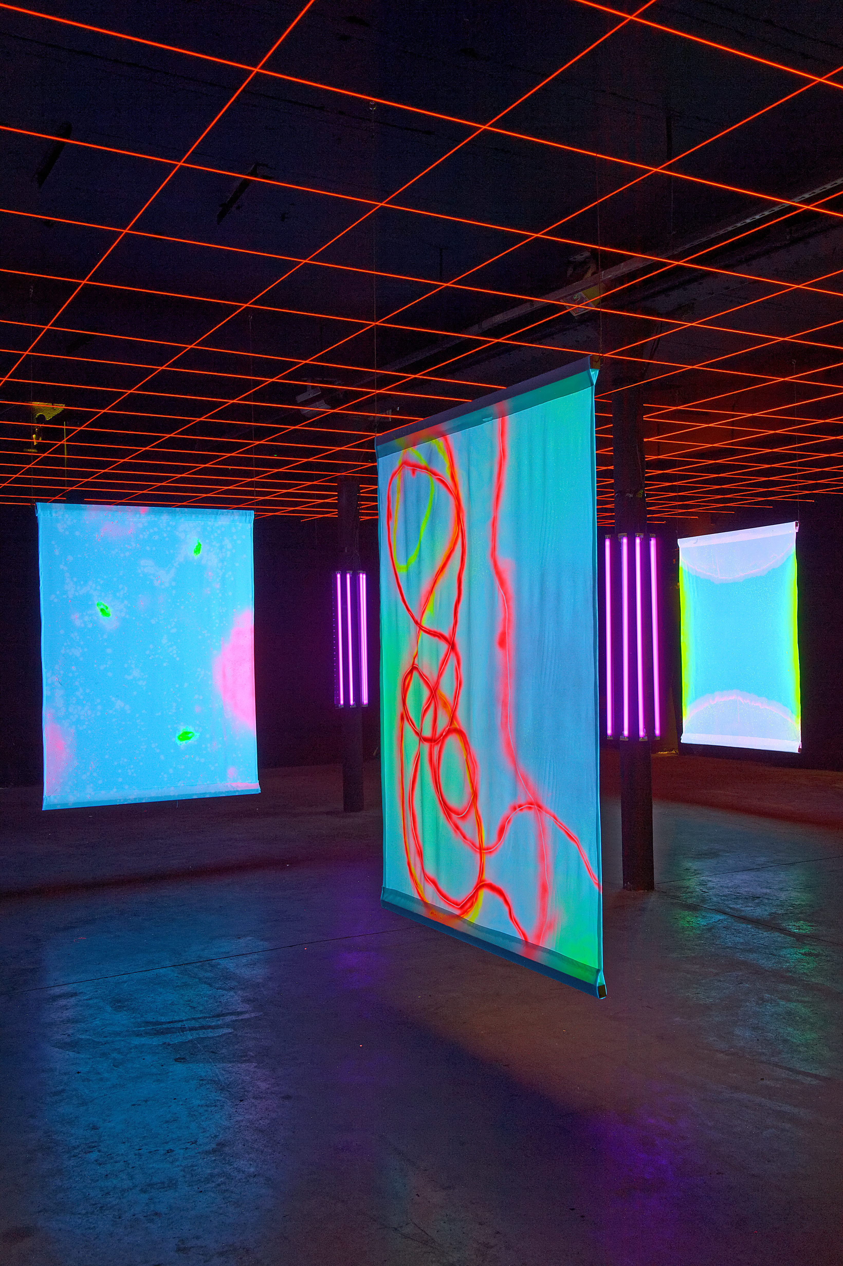 Briller & Disparaître